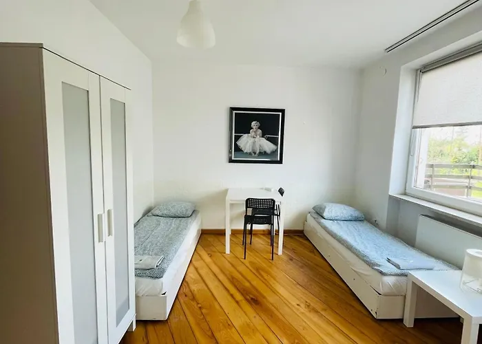 Проживание в семье Slawin *